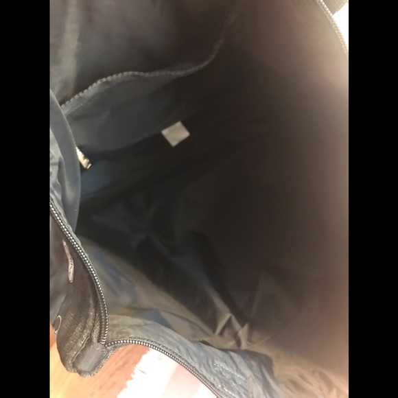 EUC LeSportsac Large Black 2-Sided 2 Different Dog Print Nylon Tote - Picture 9 of 10